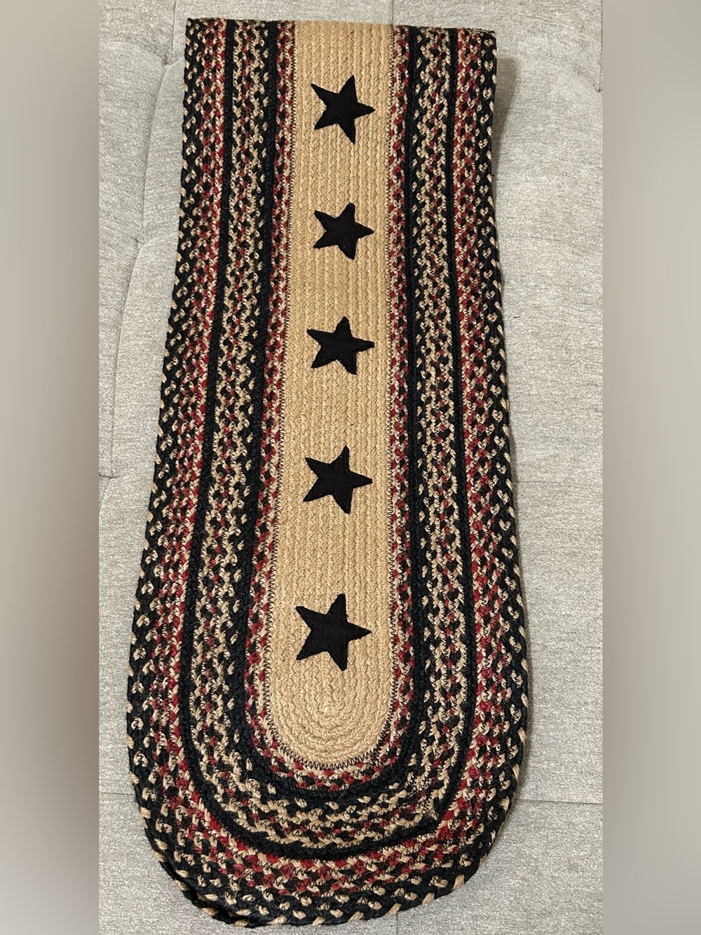 Colonial Star Braided Jute Table Runner Oval 13 x 72 Tan, Red, Black